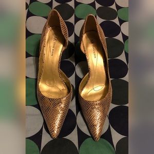 Ann Klein metallic snakeskin pump sz9.5